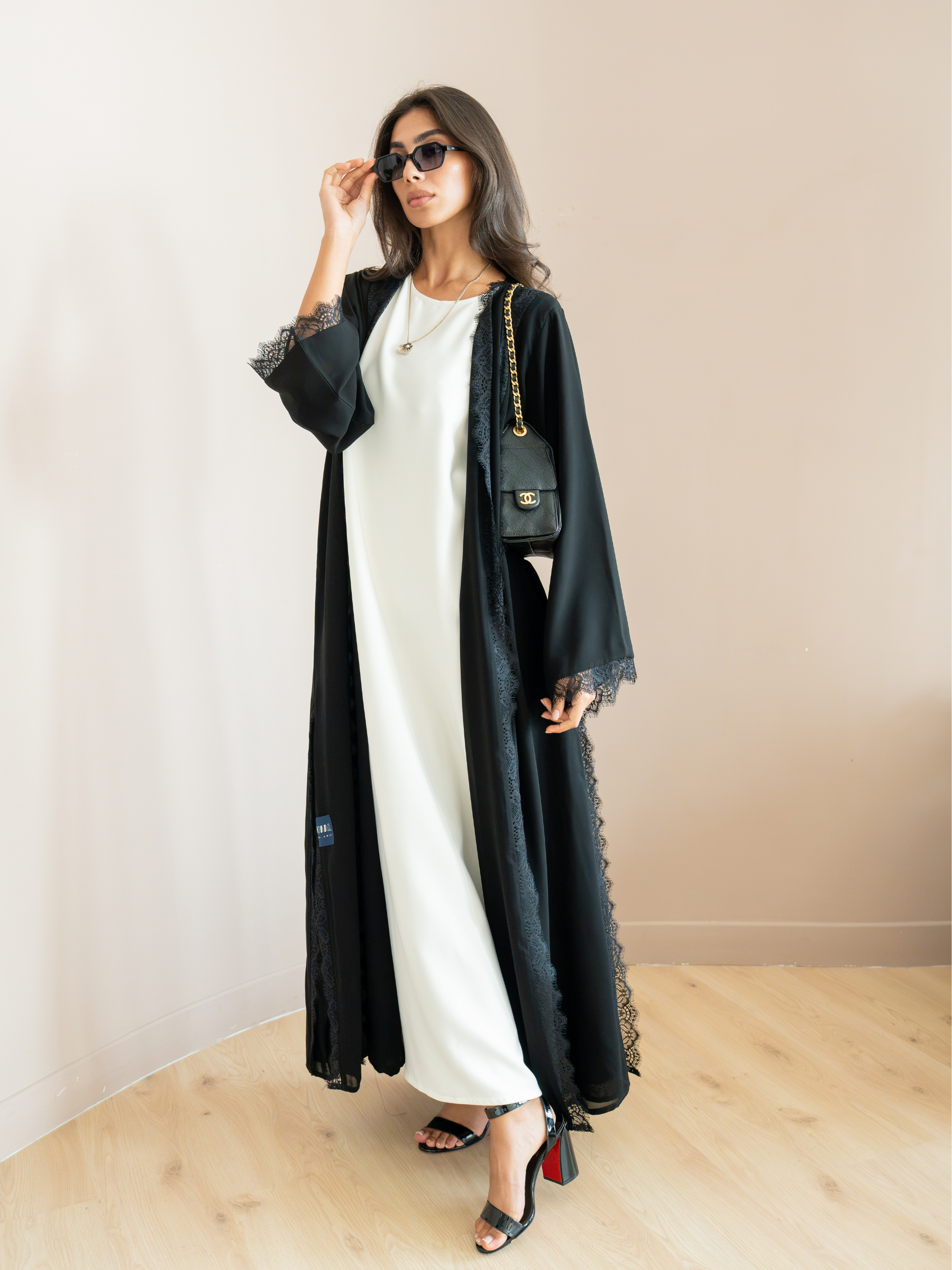 Violette-Balck Abaya