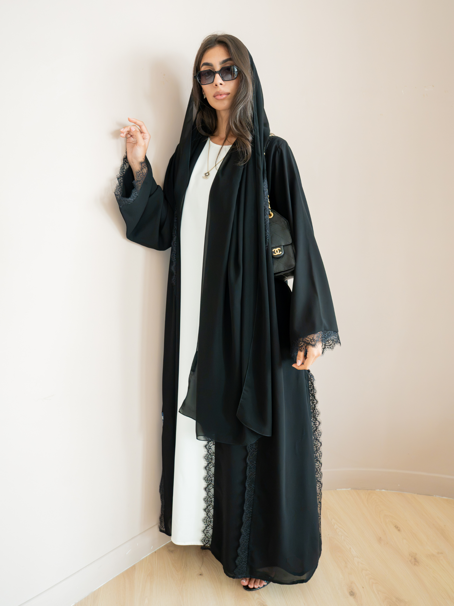 Violette-Balck Abaya