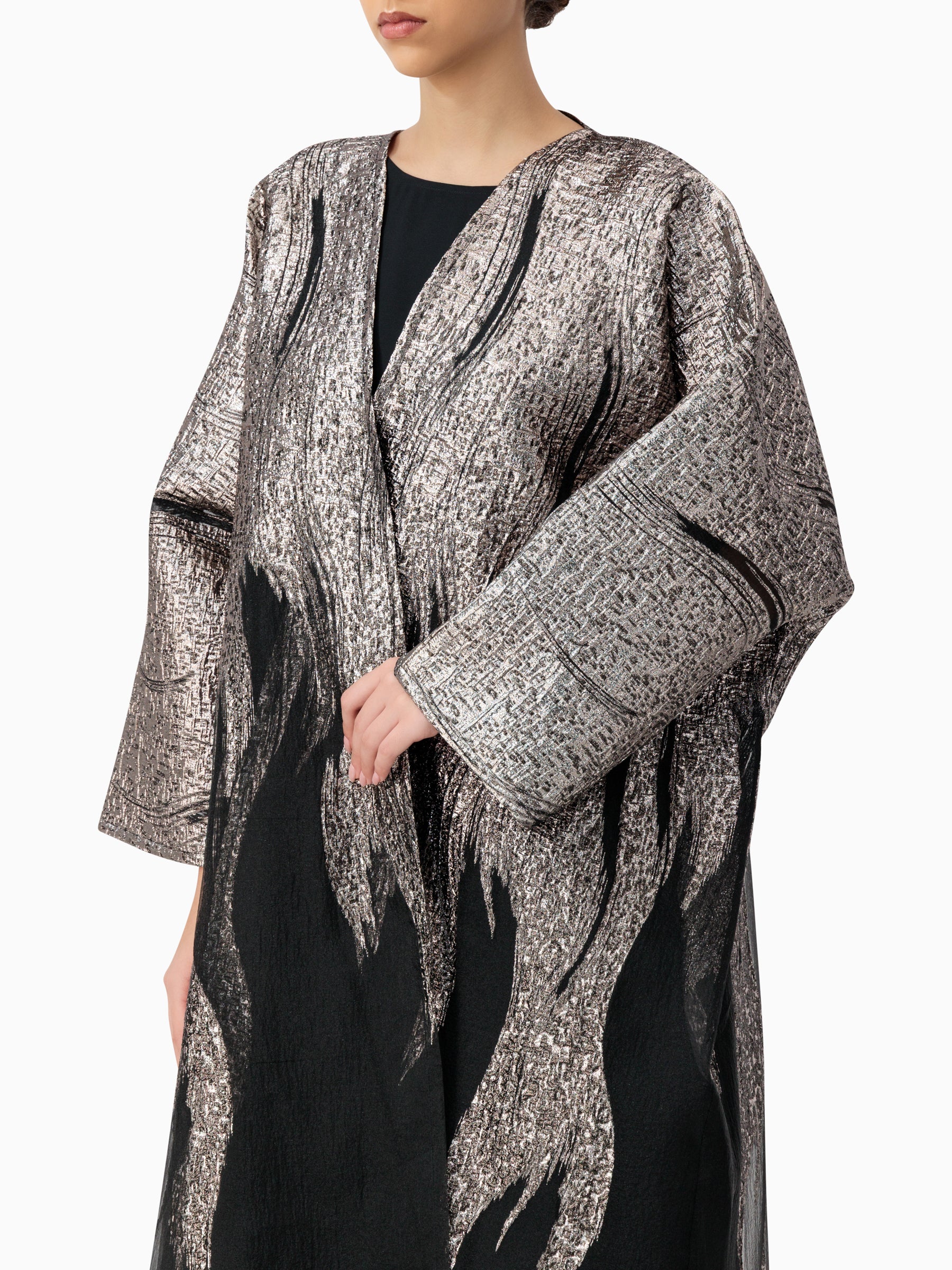 Luxe 02 - Black with Silver Bisht Abaya