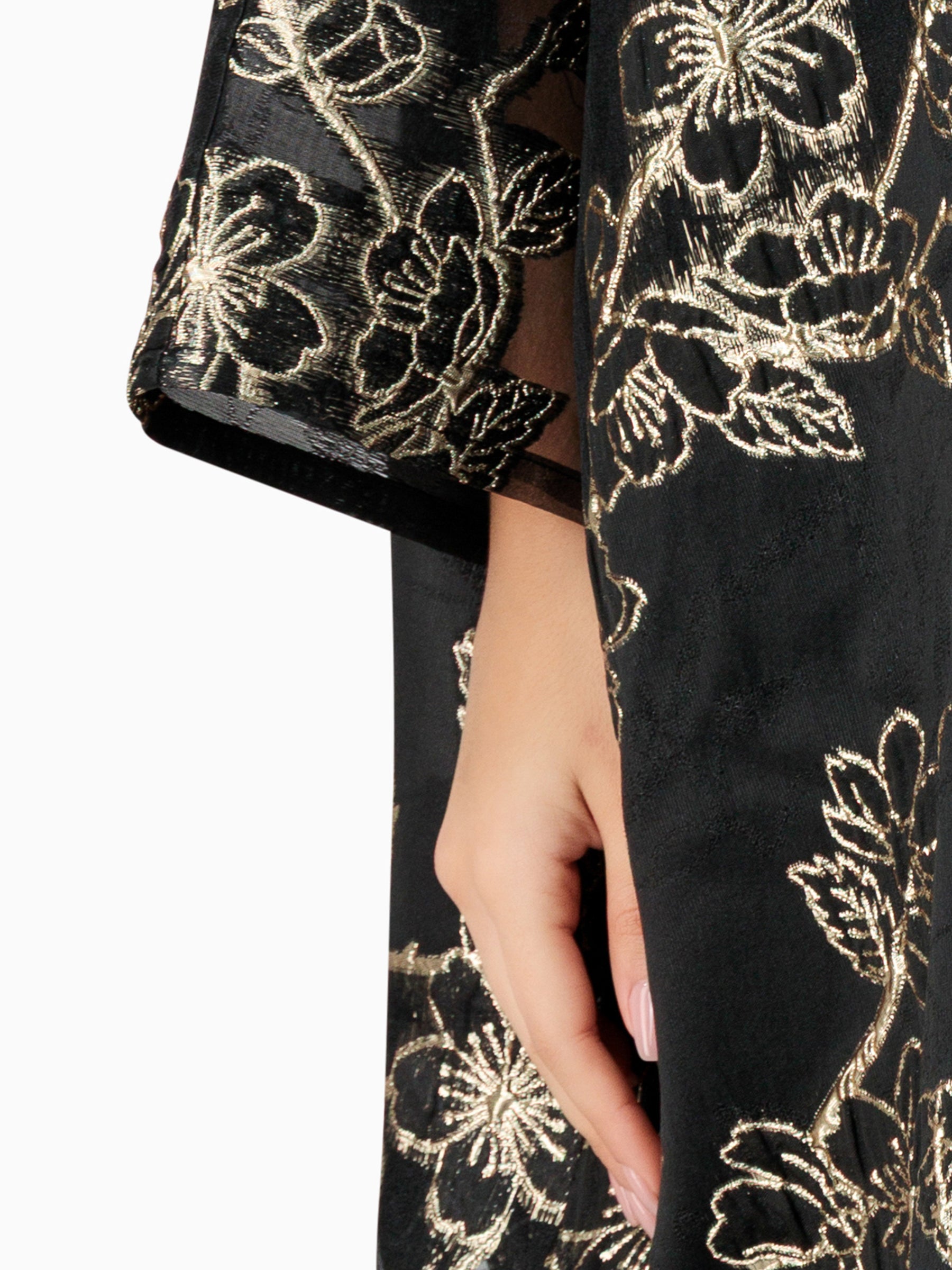 Luxe 03 - Black with Gold Bisht Abaya
