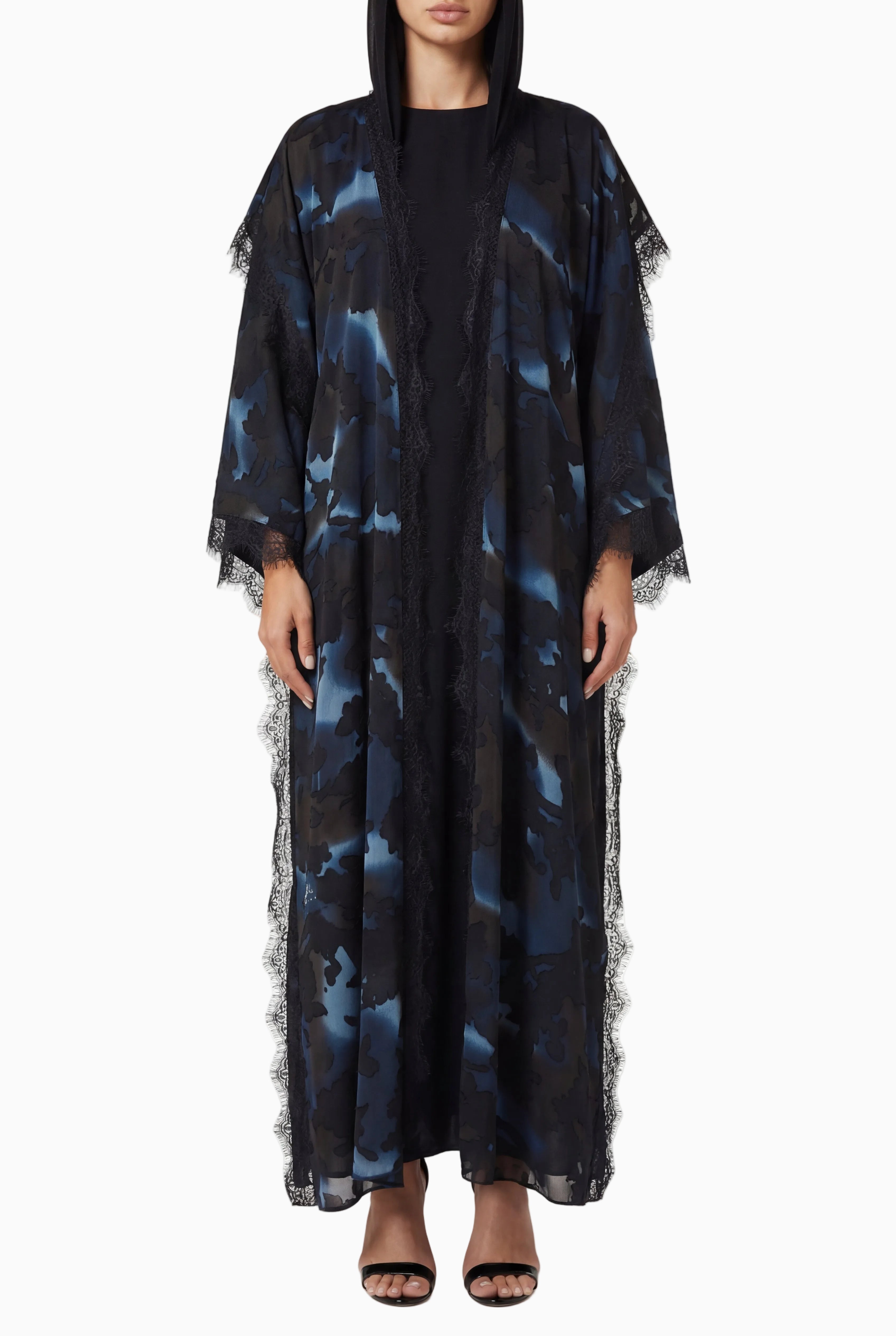 Eira - Black & Blue Abaya