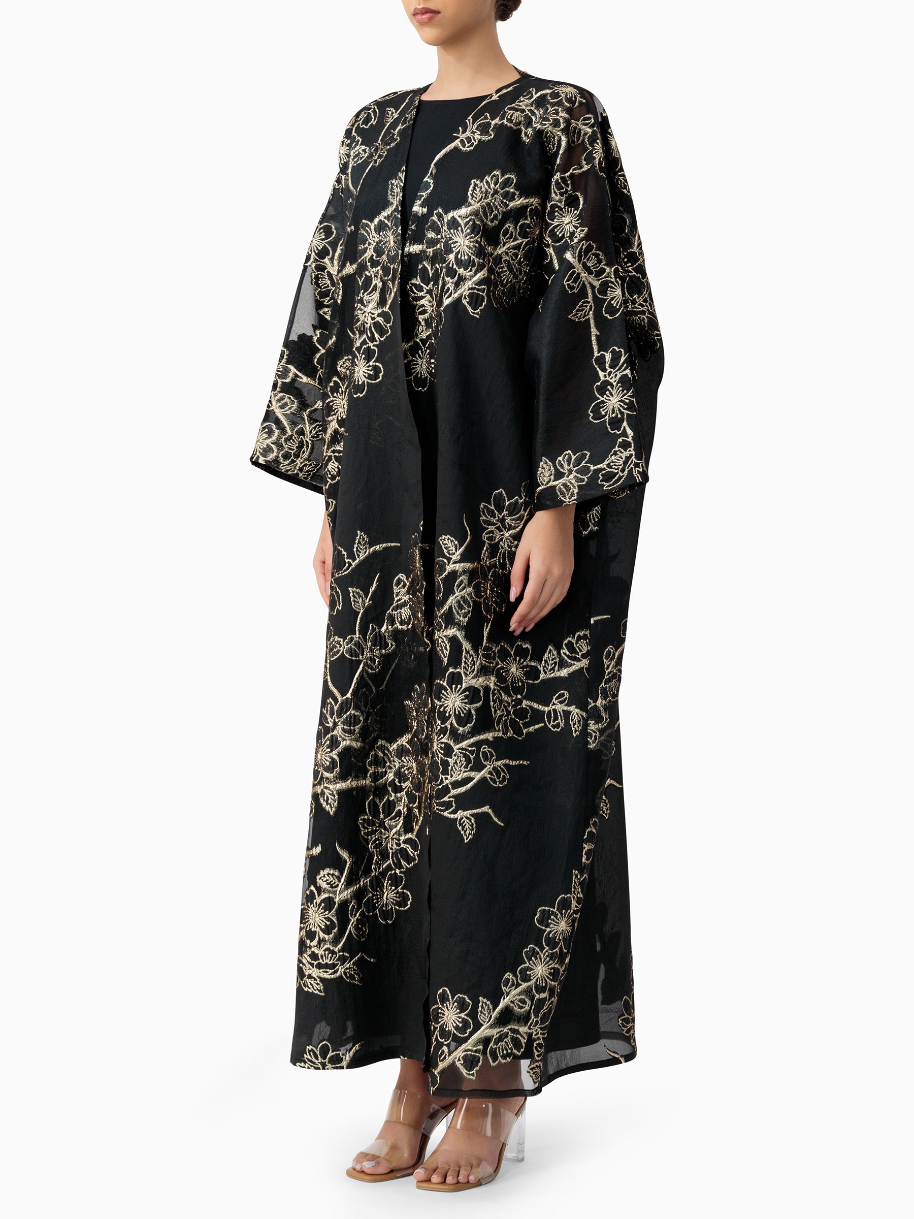 Luxe 03 - Black with Gold Bisht Abaya