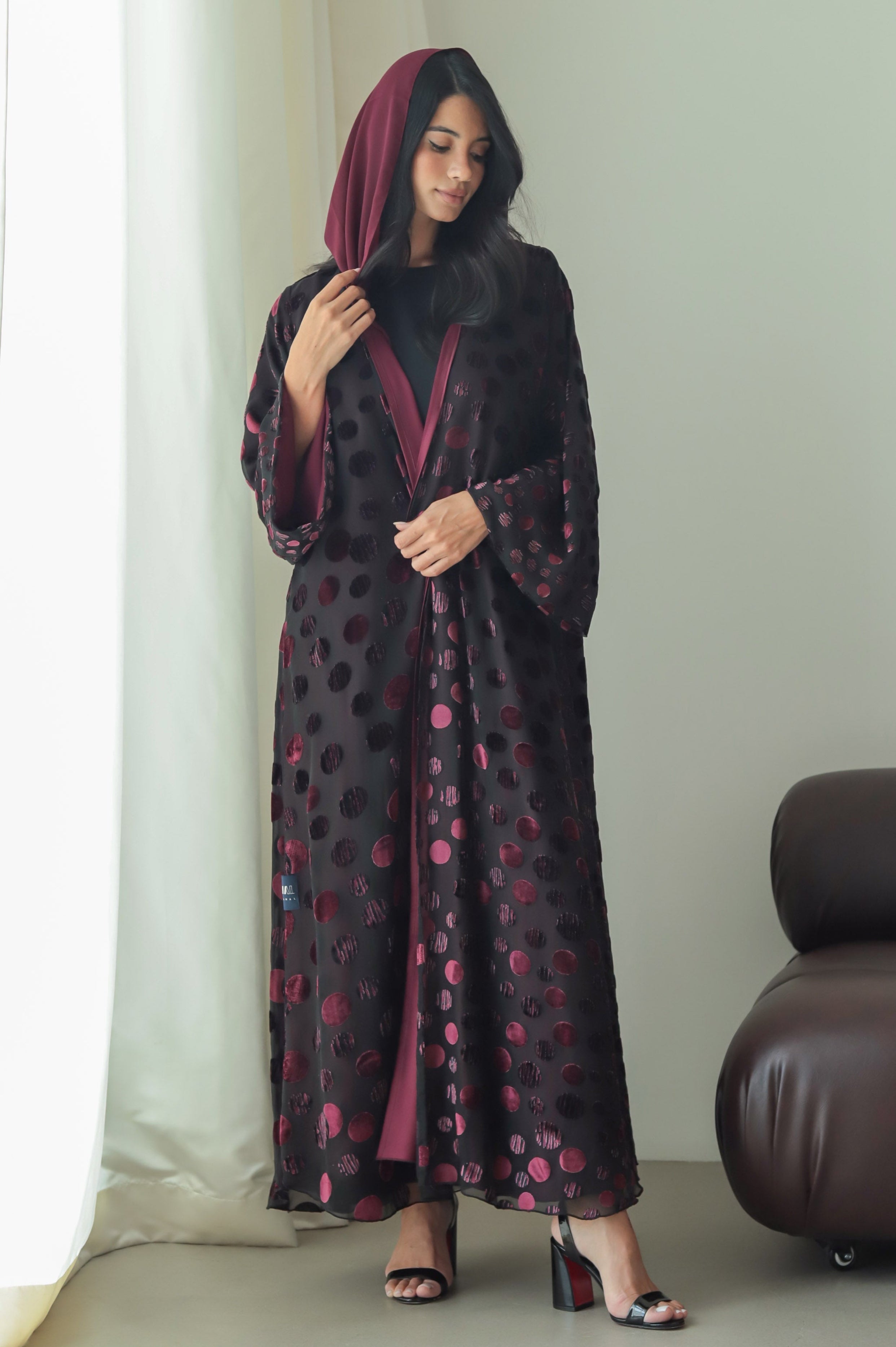 Polka Velvet Maroon Abaya