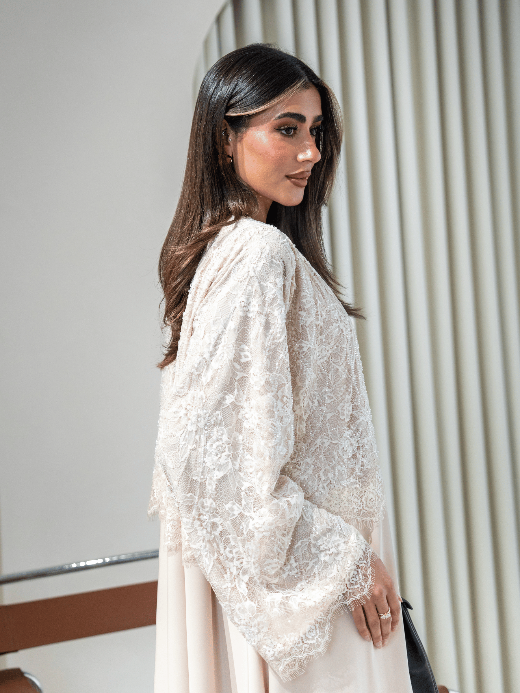 Dantelle - Beige Abaya