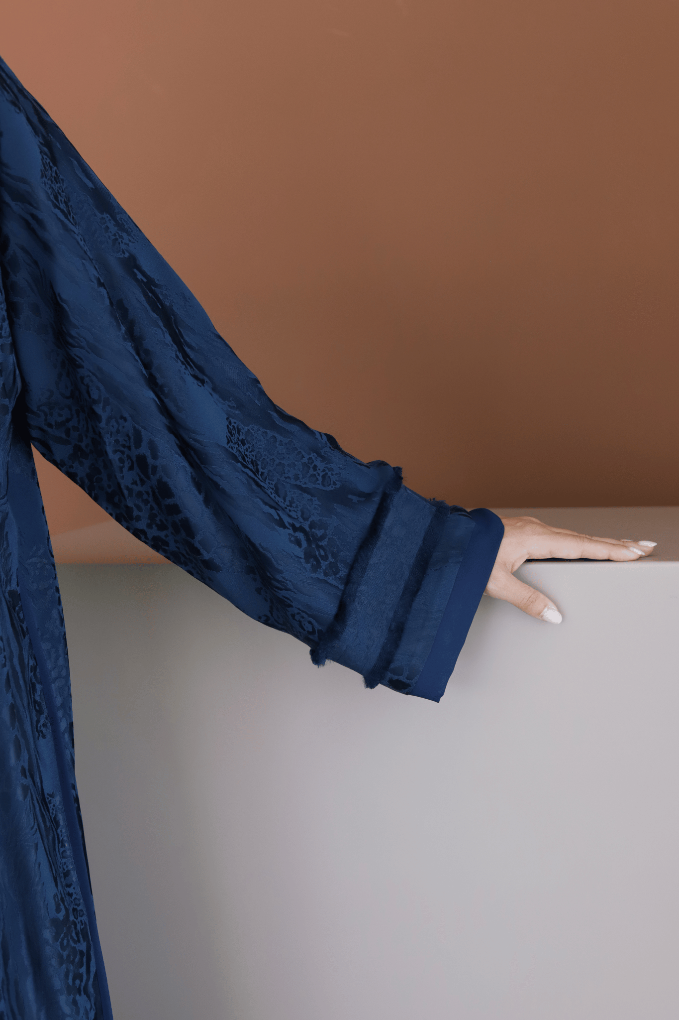 Ella - Navy blue Abaya