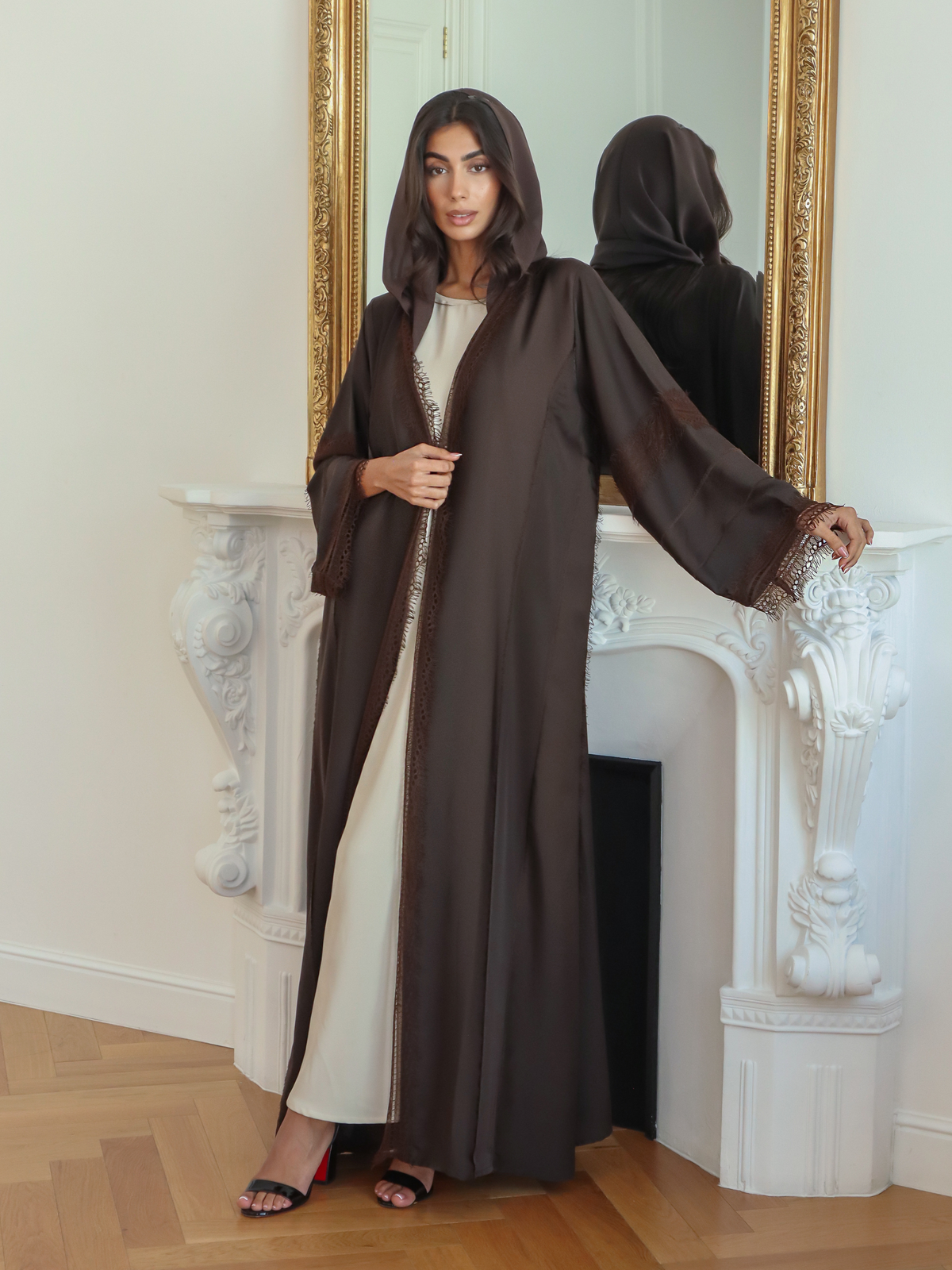 Carmela - Brown Abaya