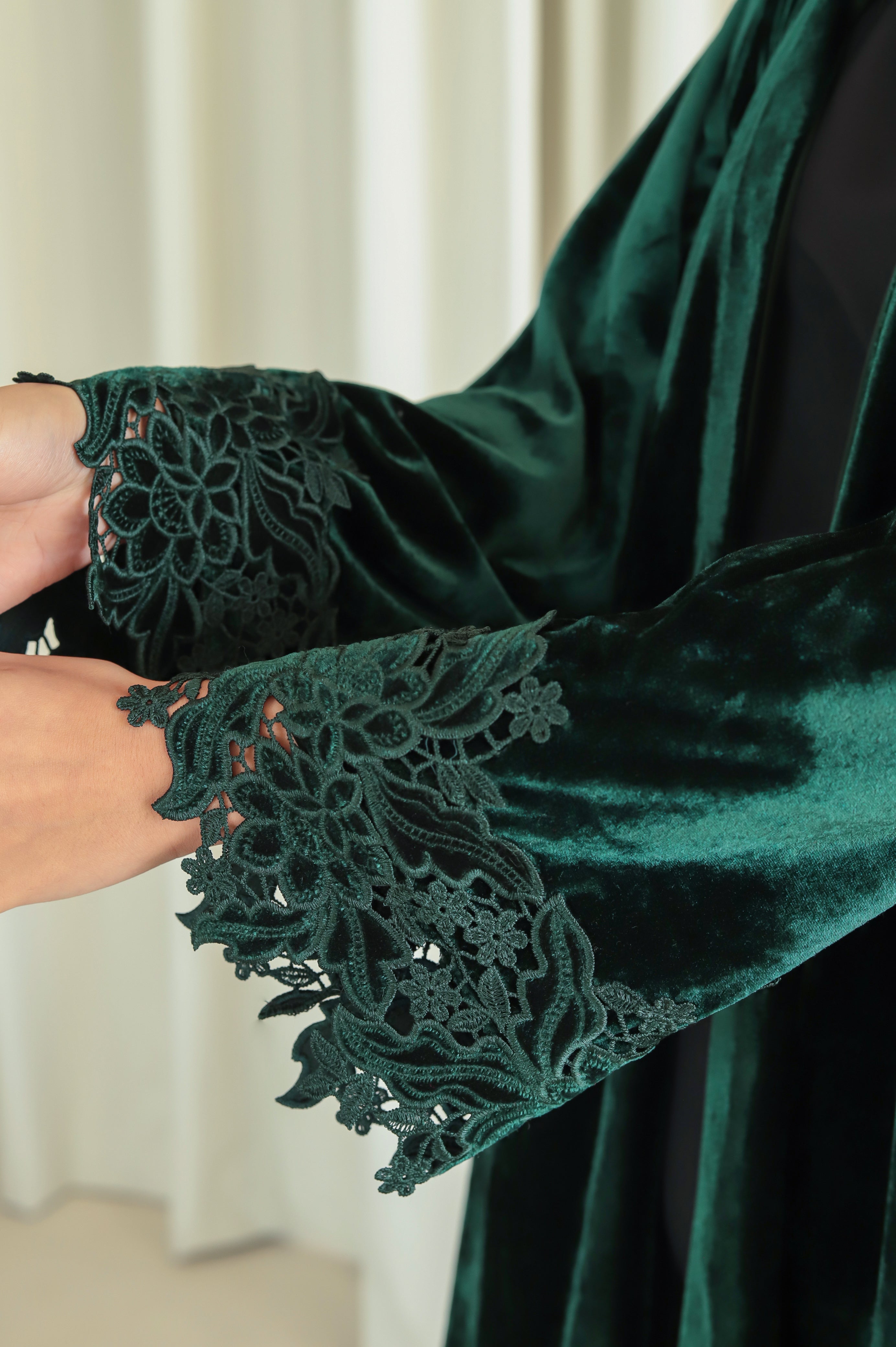 Velvet - Border Green Abaya
