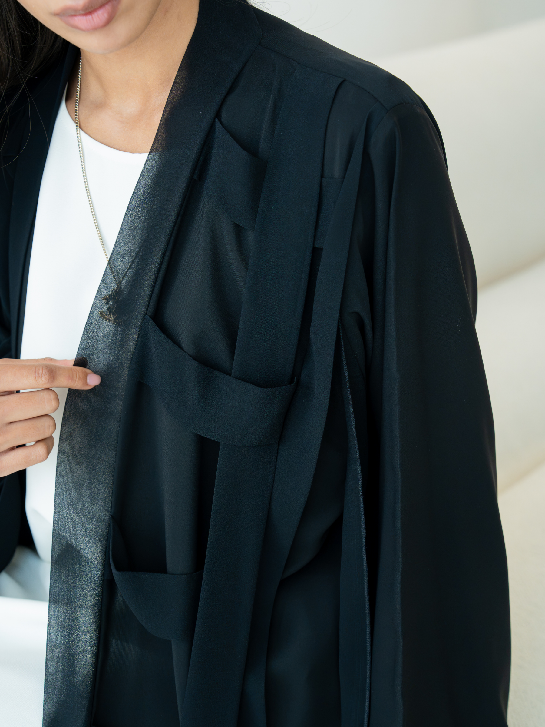 Eloise-Black Abaya