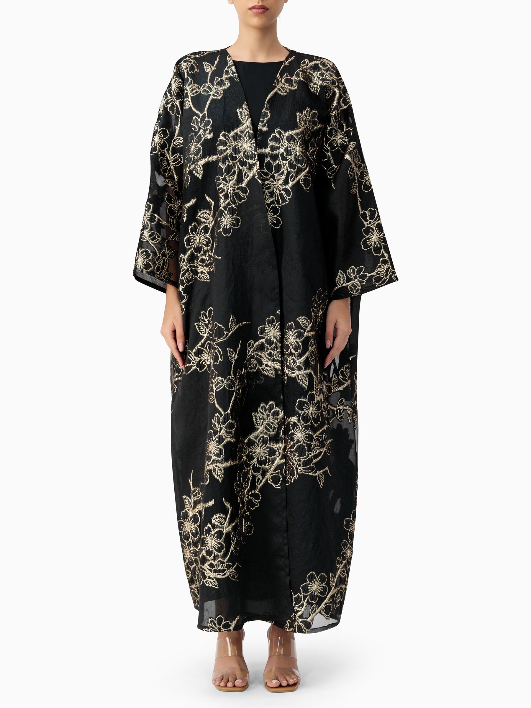 Luxe 03 - Black with Gold Bisht Abaya