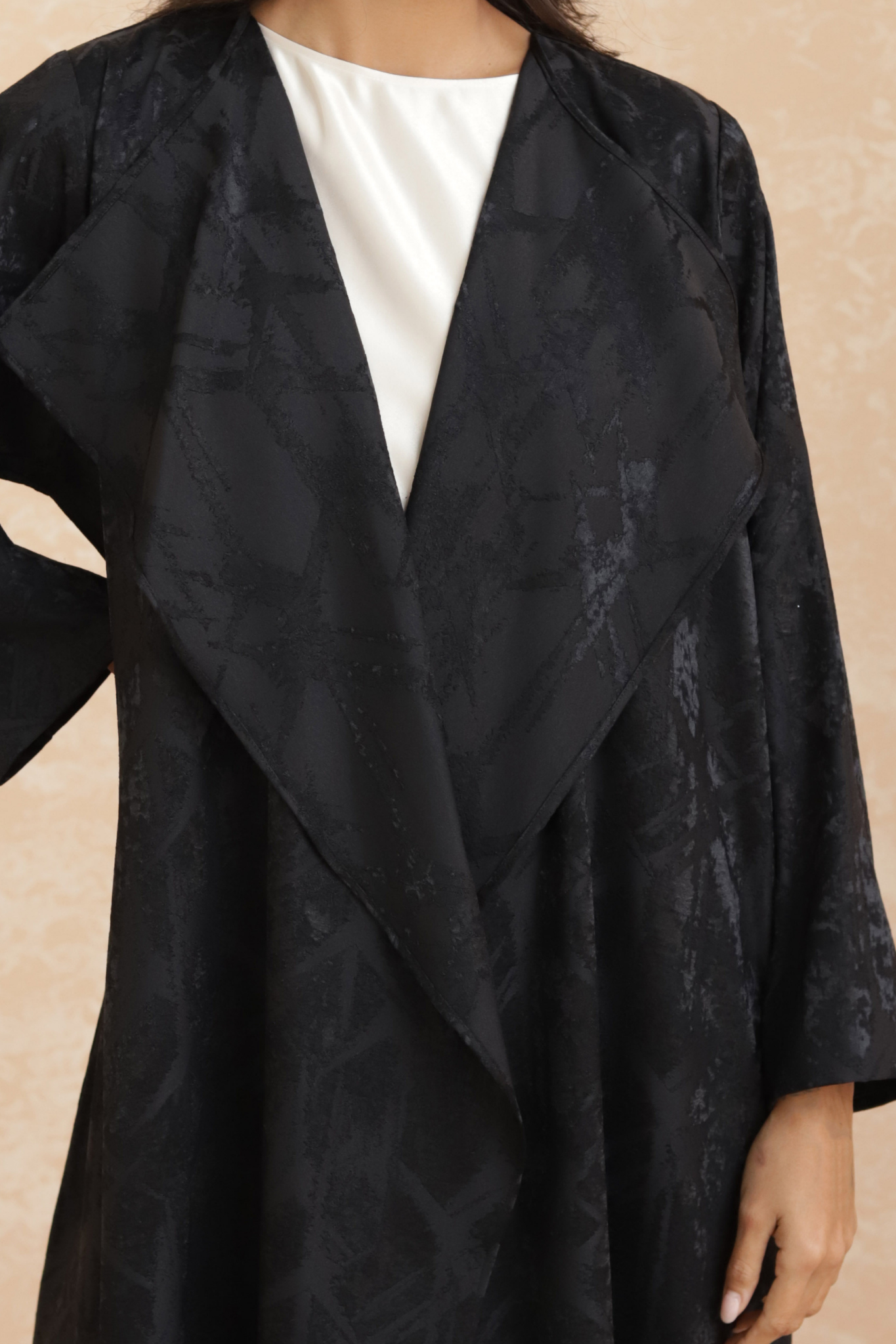 Elara - Black Abaya