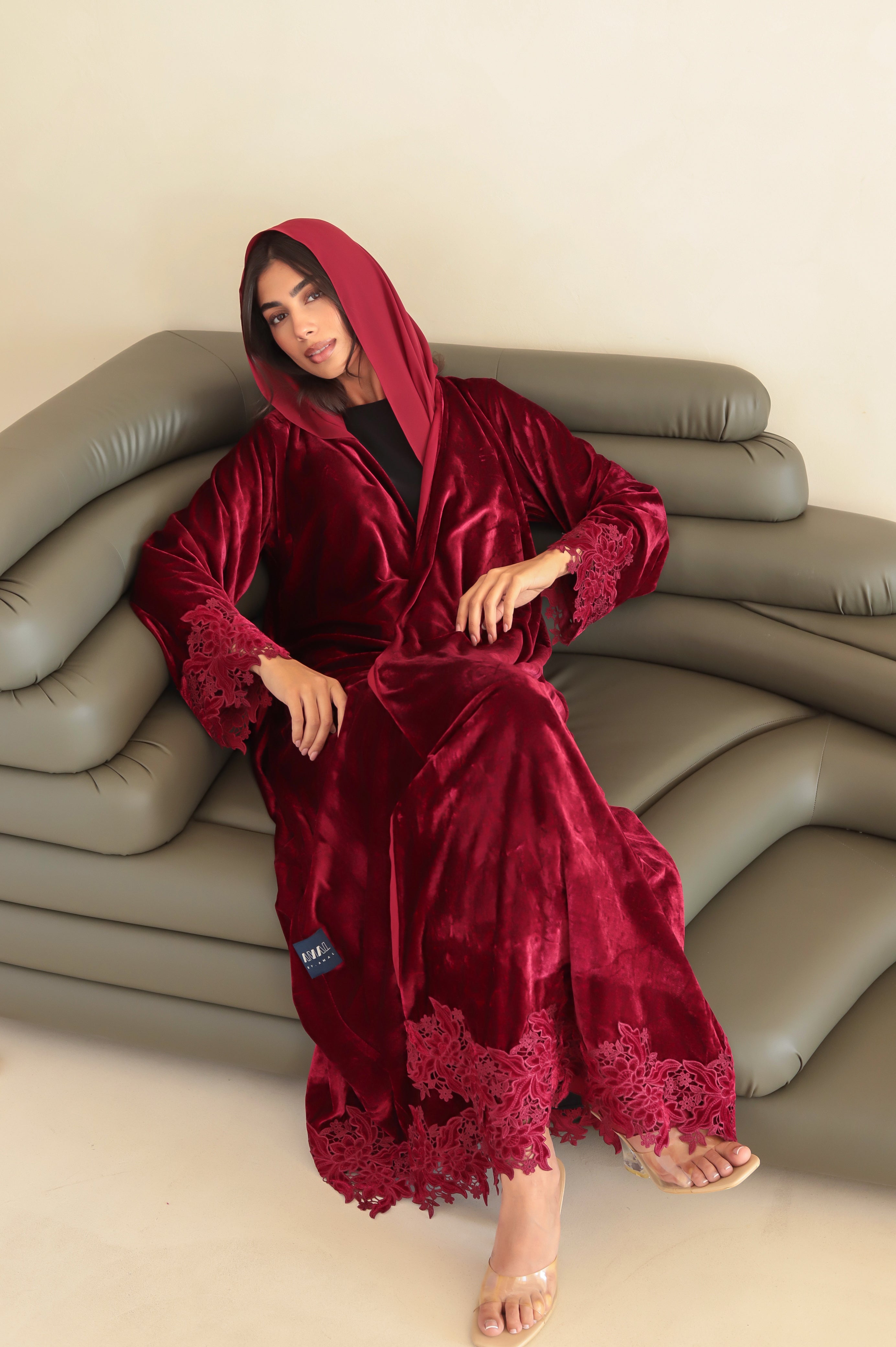Velvet - Border Maroon Abaya