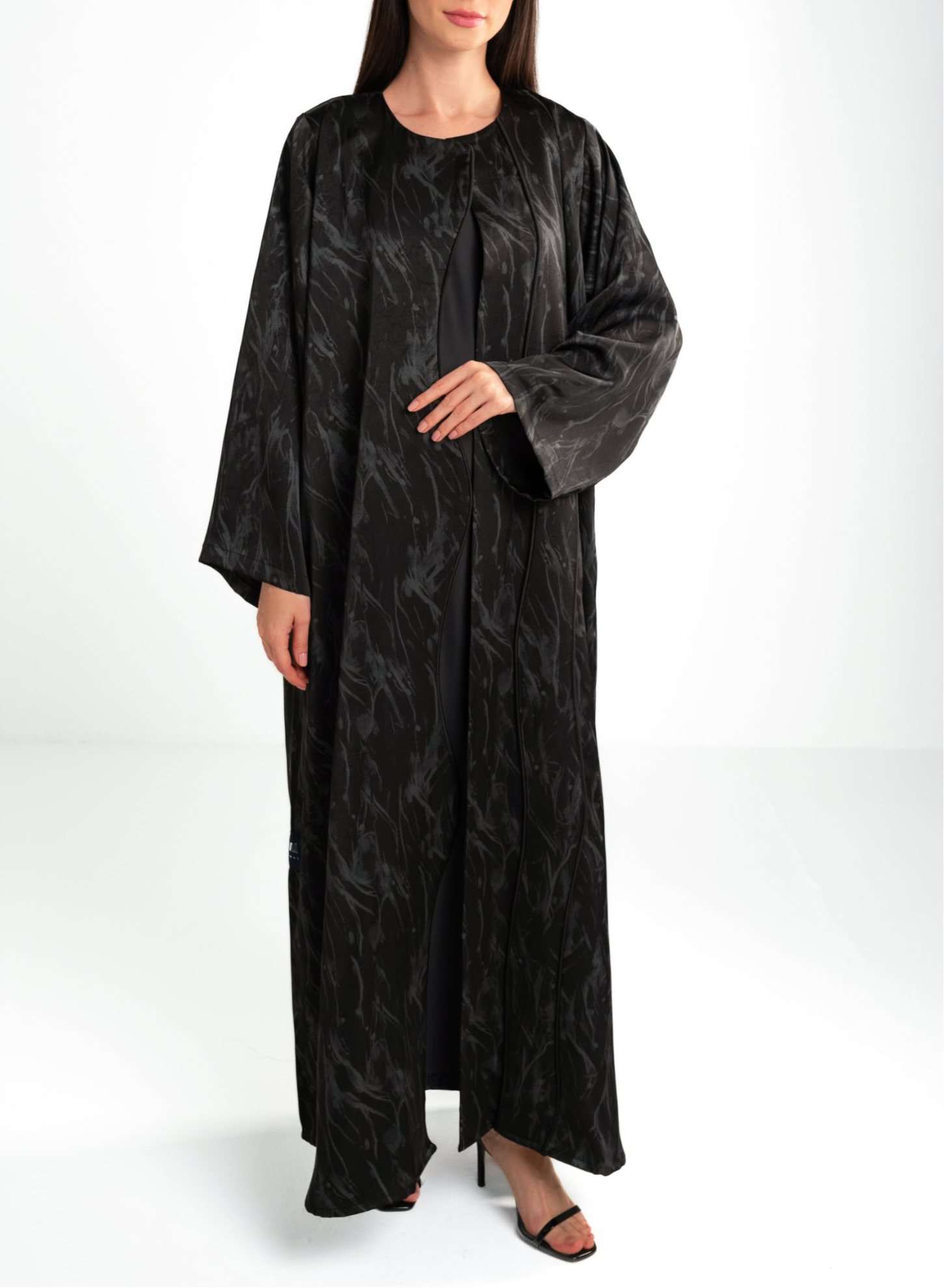 Piping Jacquard Black Abaya