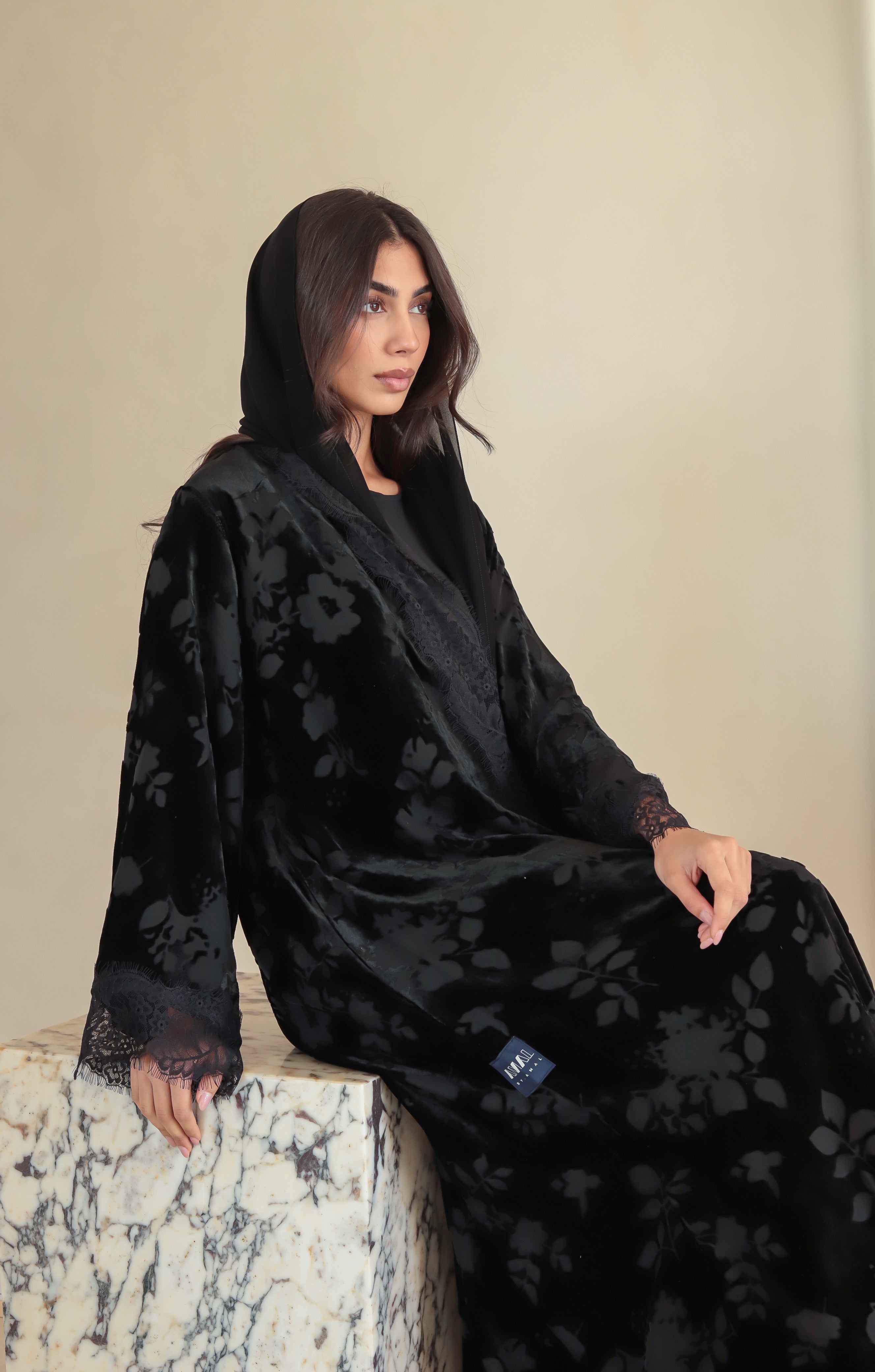Velvet - Garden Black Abaya