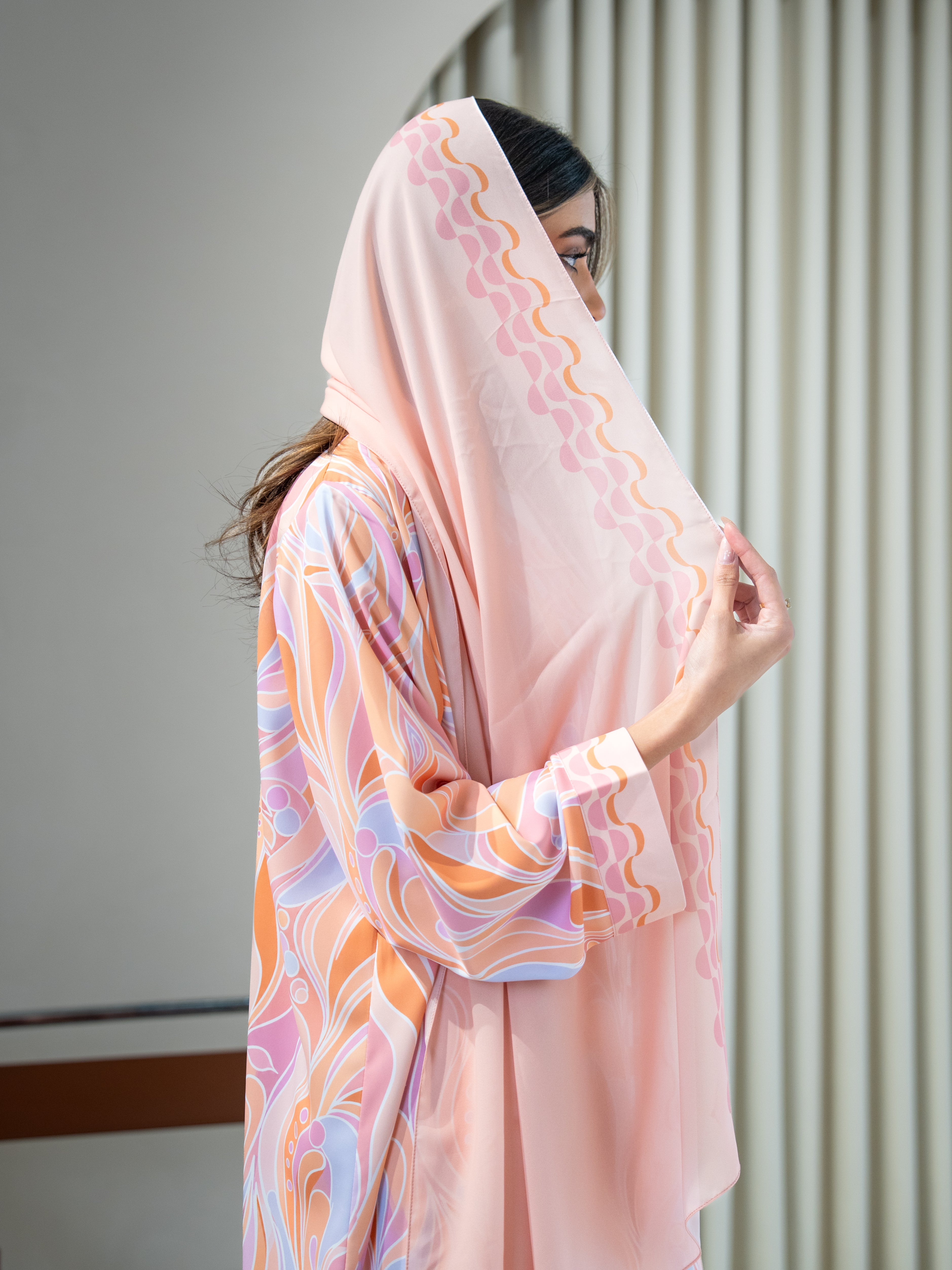 Printed Waves - Pink Abaya