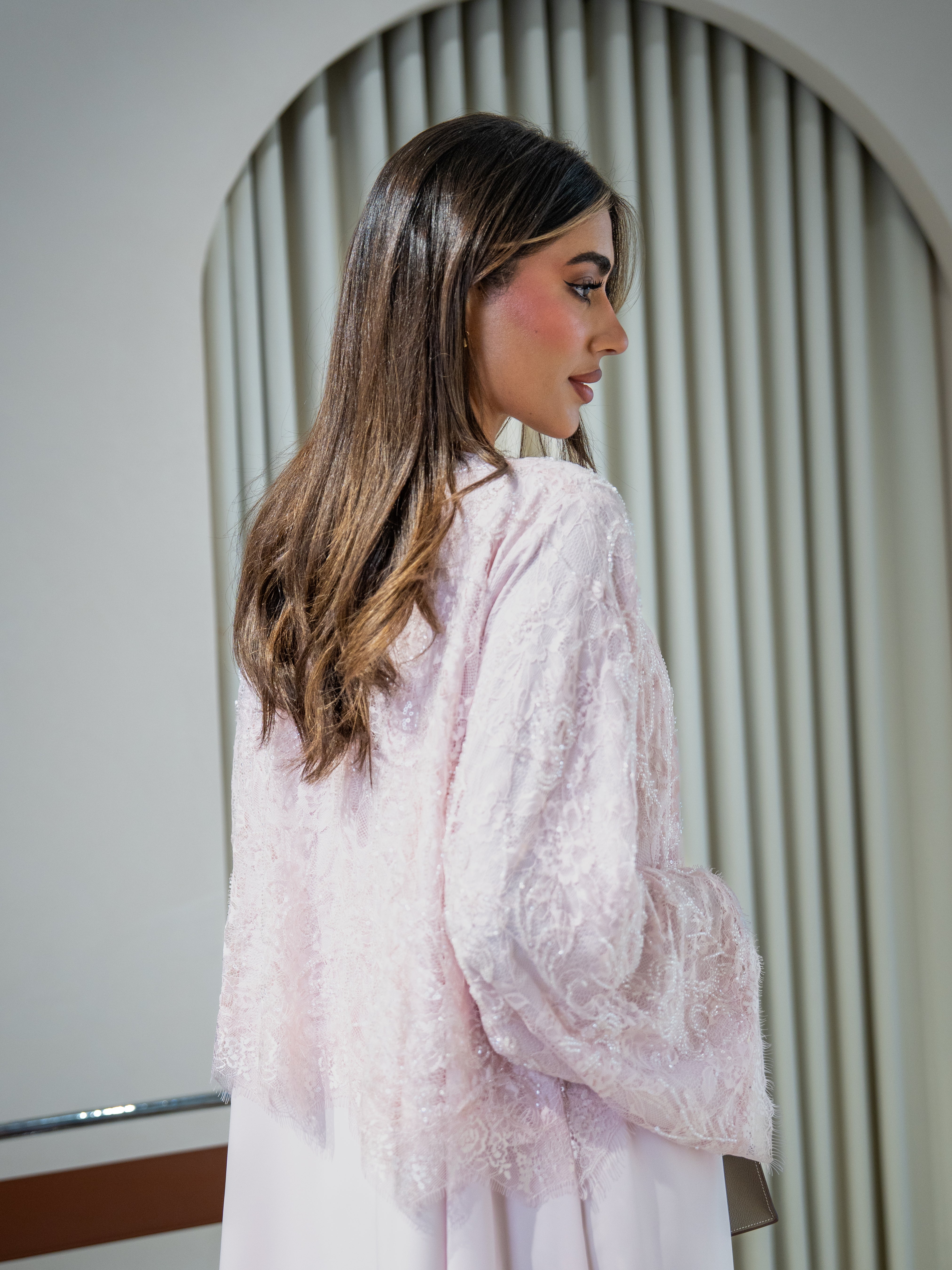 Dantelle - Pink  Abaya