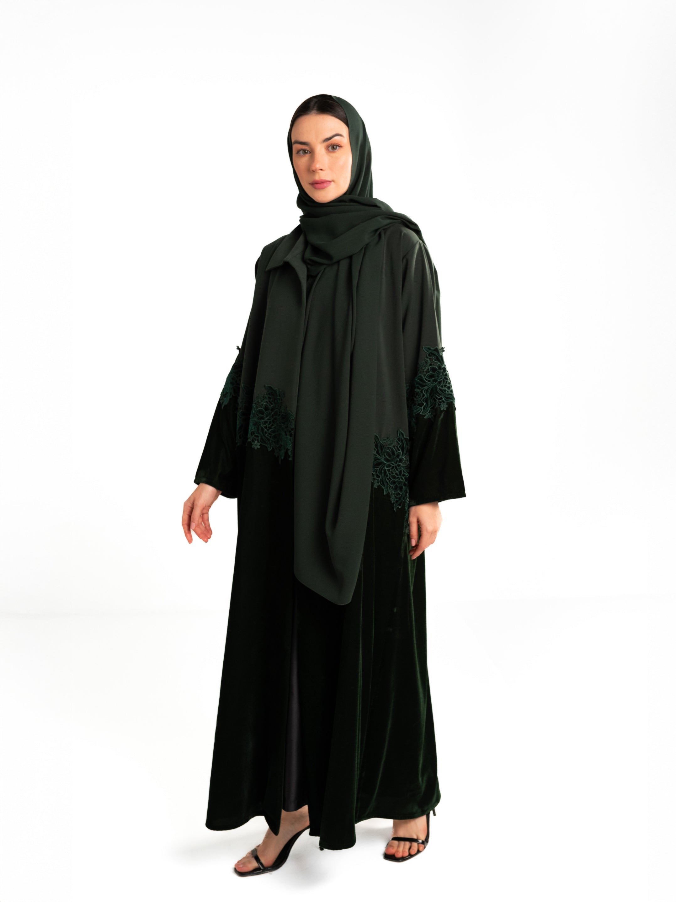 Velvet Lace Green Abaya