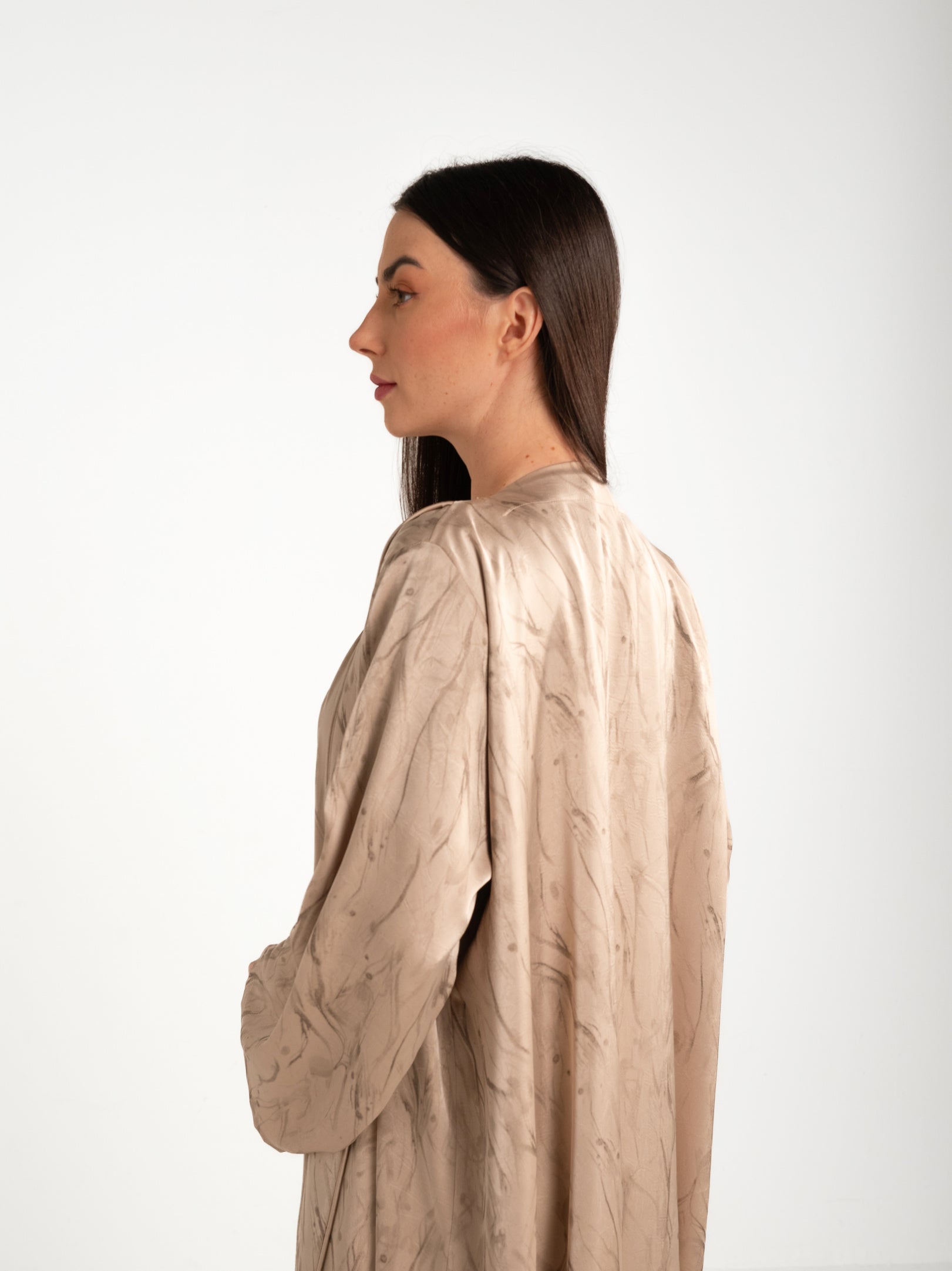Piping Jacquard Beige Abaya