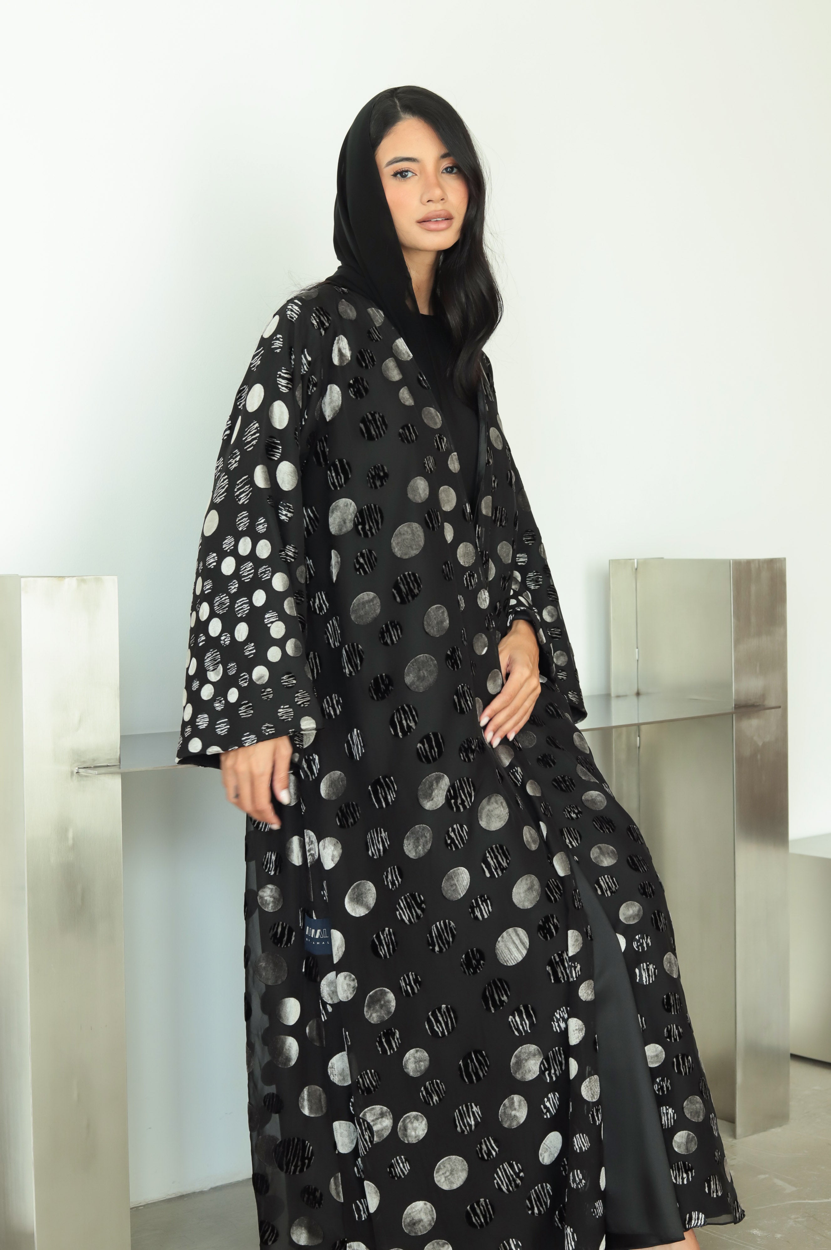 Polka Velvet Black Abaya